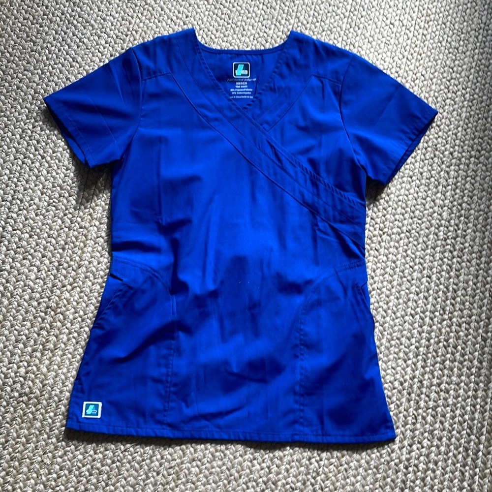 Adar Uniforms Women’s Royal Blue Scrub Top- XS